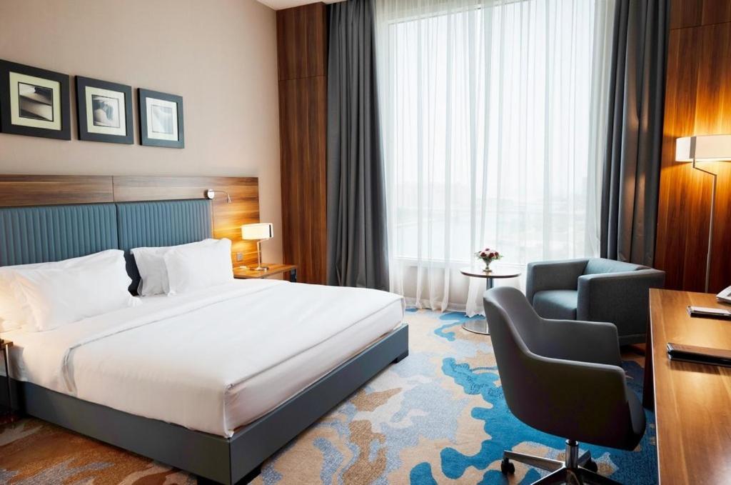 Bay La Sun Hotel And Marina - Emaar King Abdullah Economic City Buitenkant foto A room at the hotel